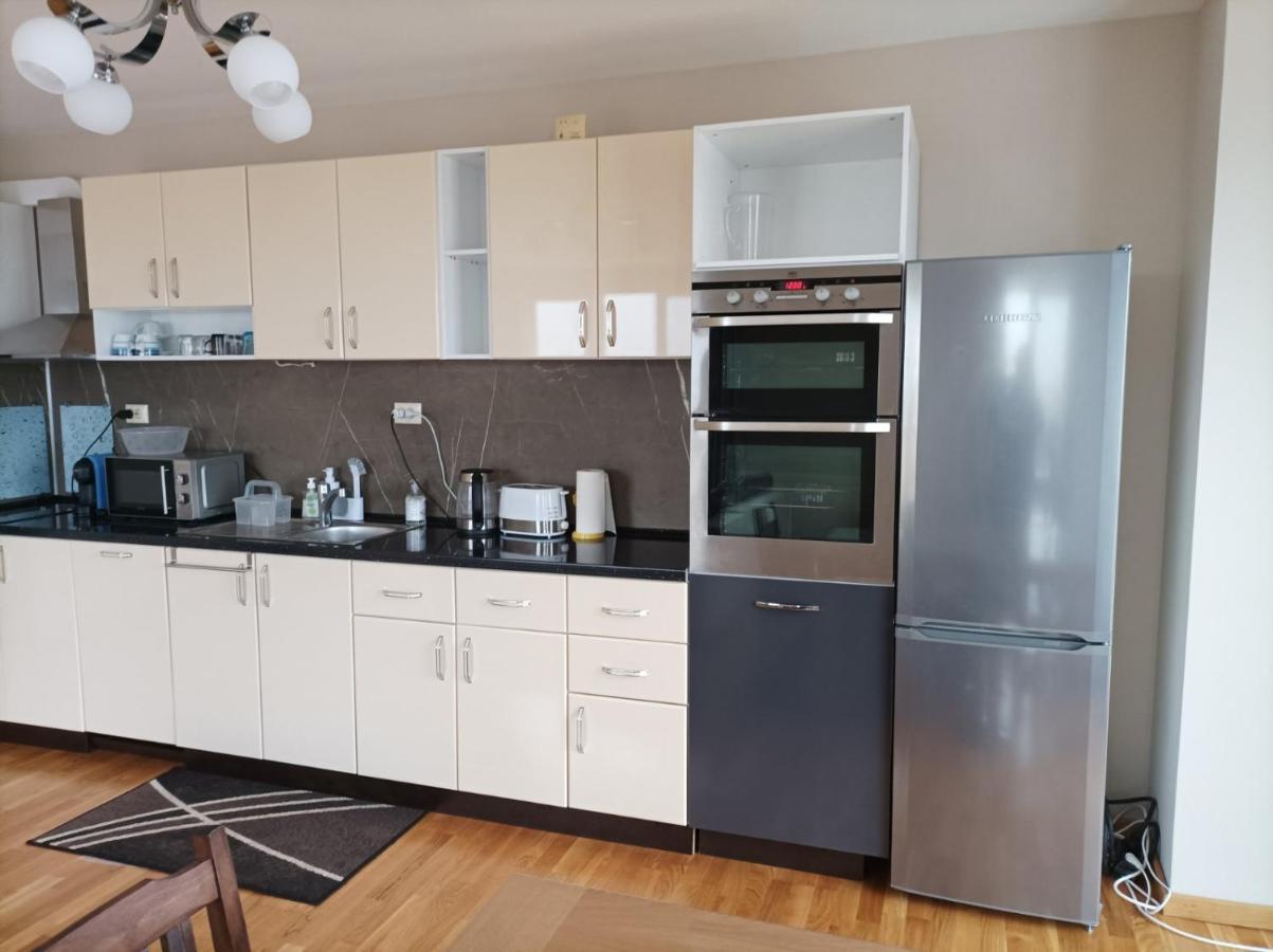 Two Bedroom 46- Trakia 54 а *